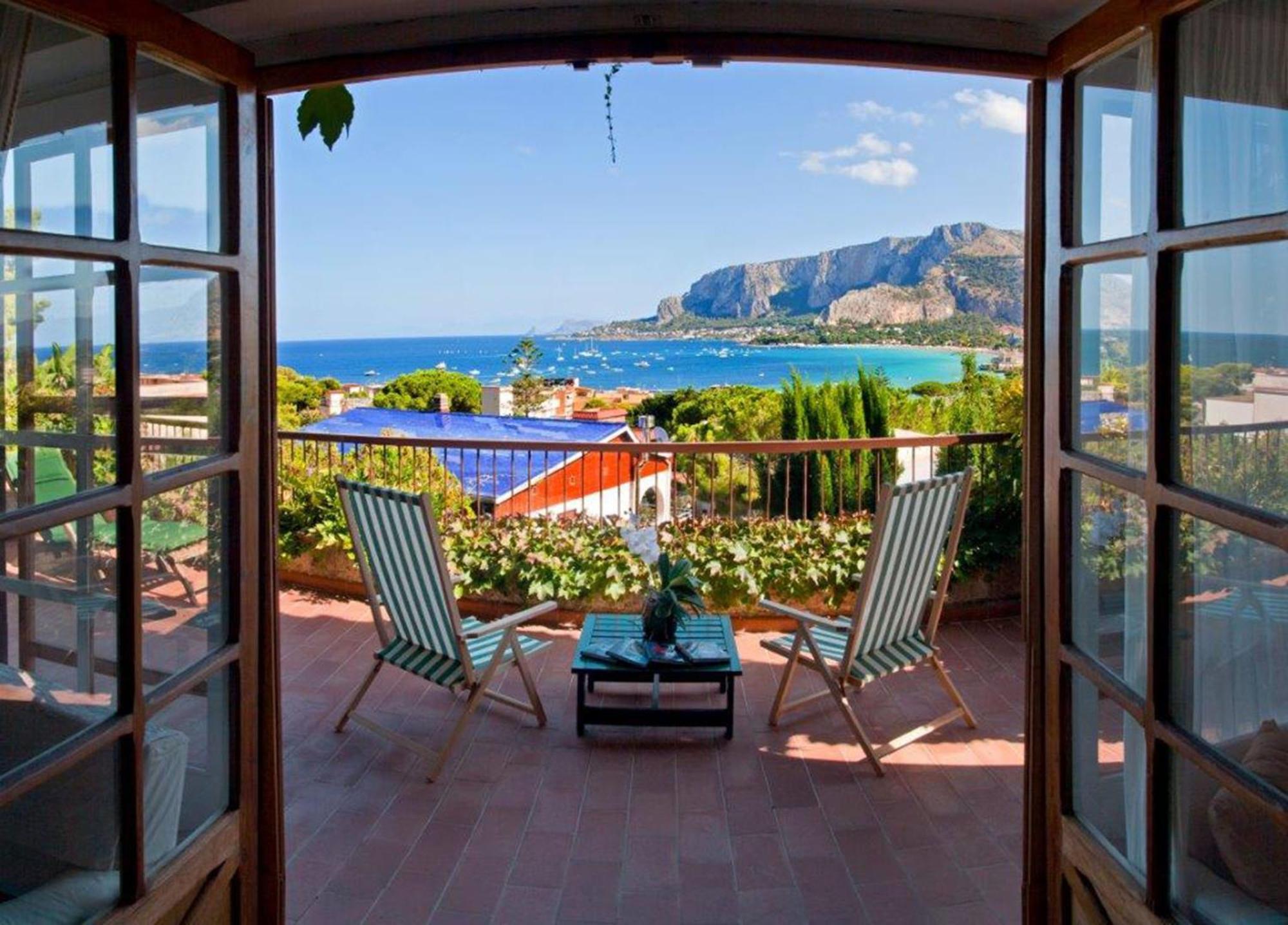 Bed and Breakfast Il Glicine Sul Golfo Mondello Exterior foto