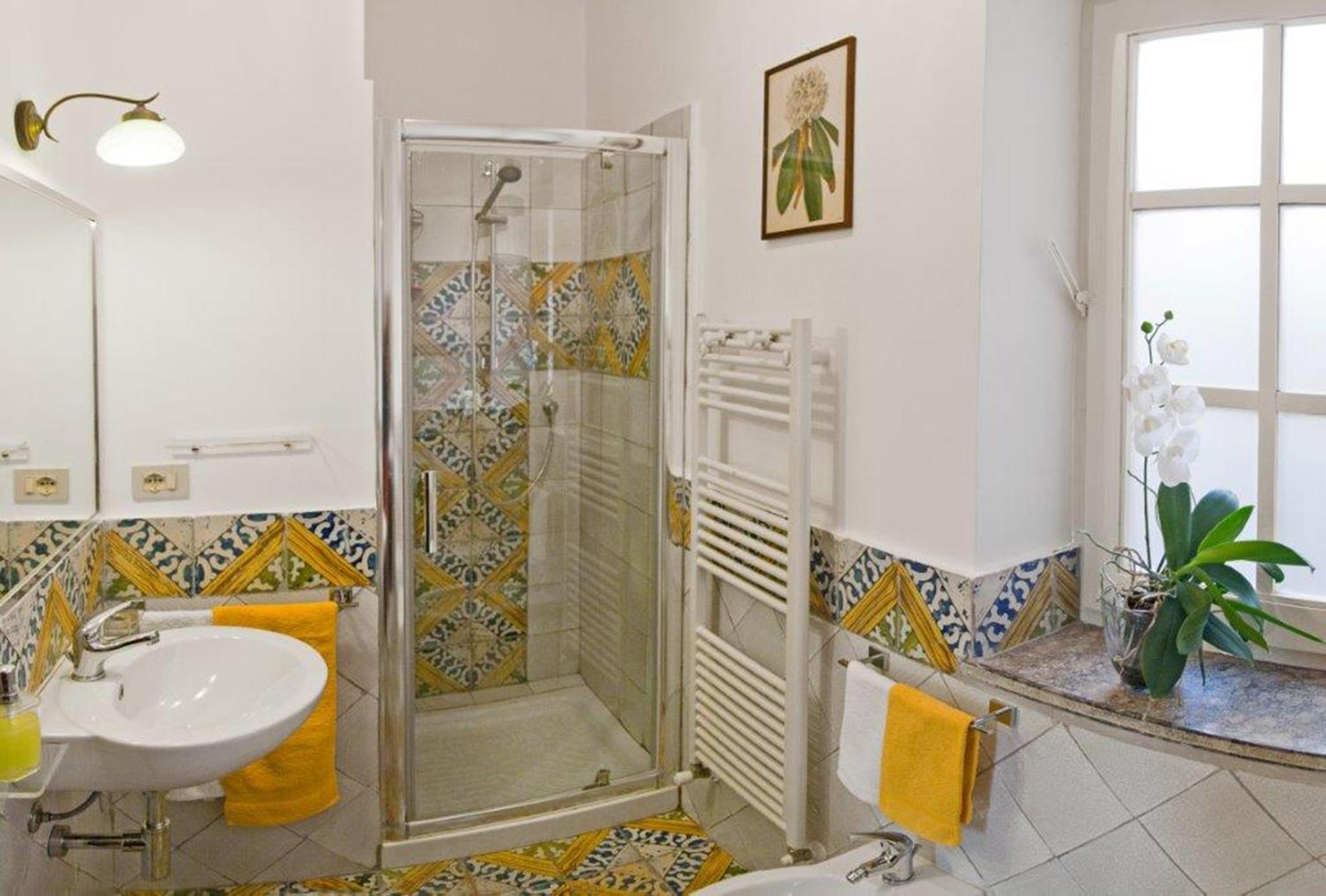Bed and Breakfast Il Glicine Sul Golfo Mondello Habitación foto